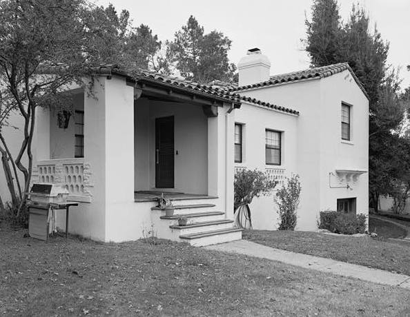  PERSPECTIVE VIEW OF PORCH AND FRONT ENTRY