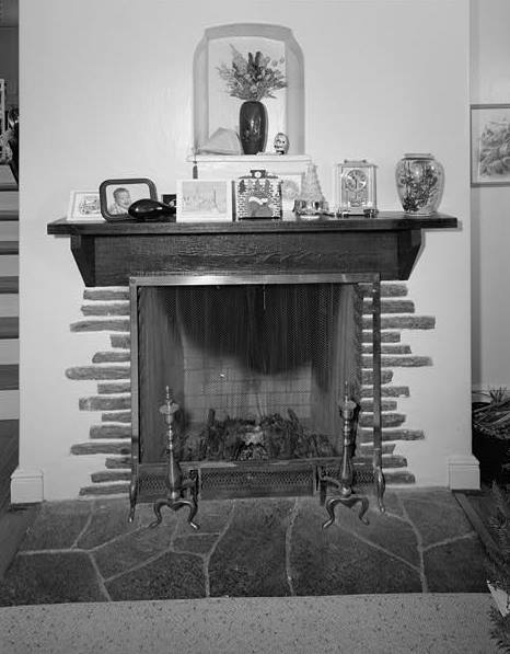 FIREPLACE DETAIL