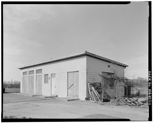 VIEW NORTH/NORTHWEST, West Control Area, Generator/Electronic Building