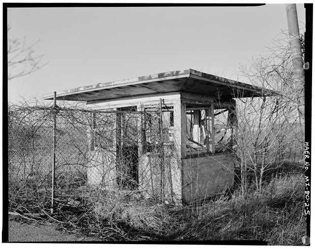 VIEW NORTHWEST, guard shack, missile silo area