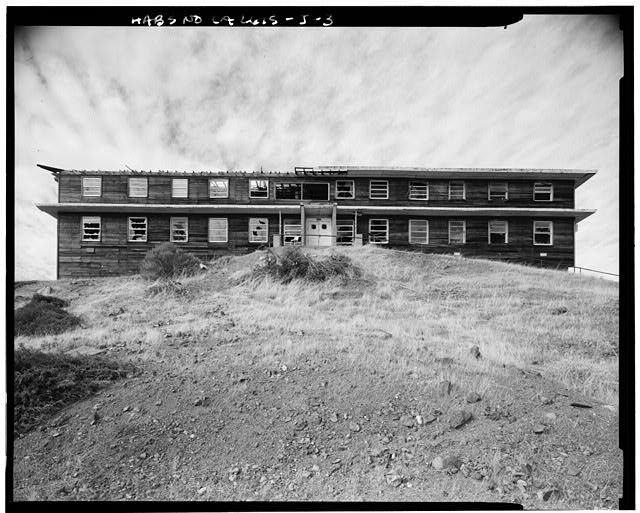 Mill Valley Early Warning Radar OBLIQUE VIEW OF THE BACHELOR AIRMEN QUARTERS, BUILDING 204.